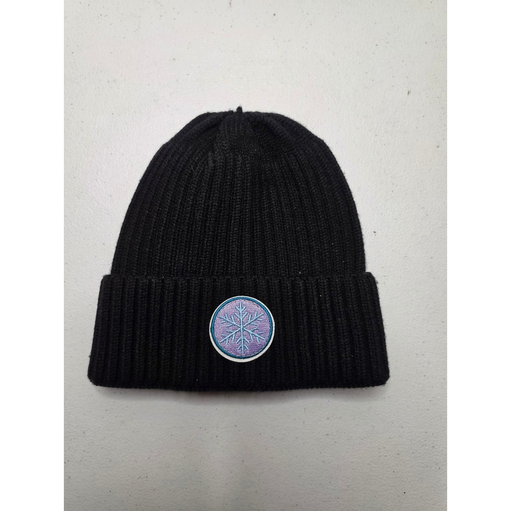 Black Ribbed Knit Beanie Snowflake Embroidered Patch Winter Hat OSFM